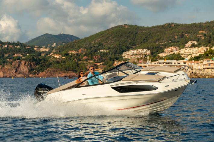 Bayliner VR6 Cuddy OB
