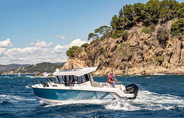 Quicksilver 805 Pilothouse