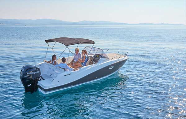 Quicksilver Activ-675-Sundeck